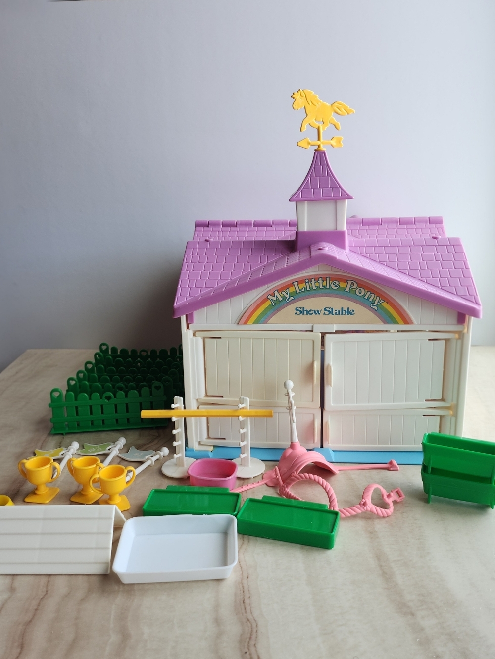 My Little Pony Show Stable 1983